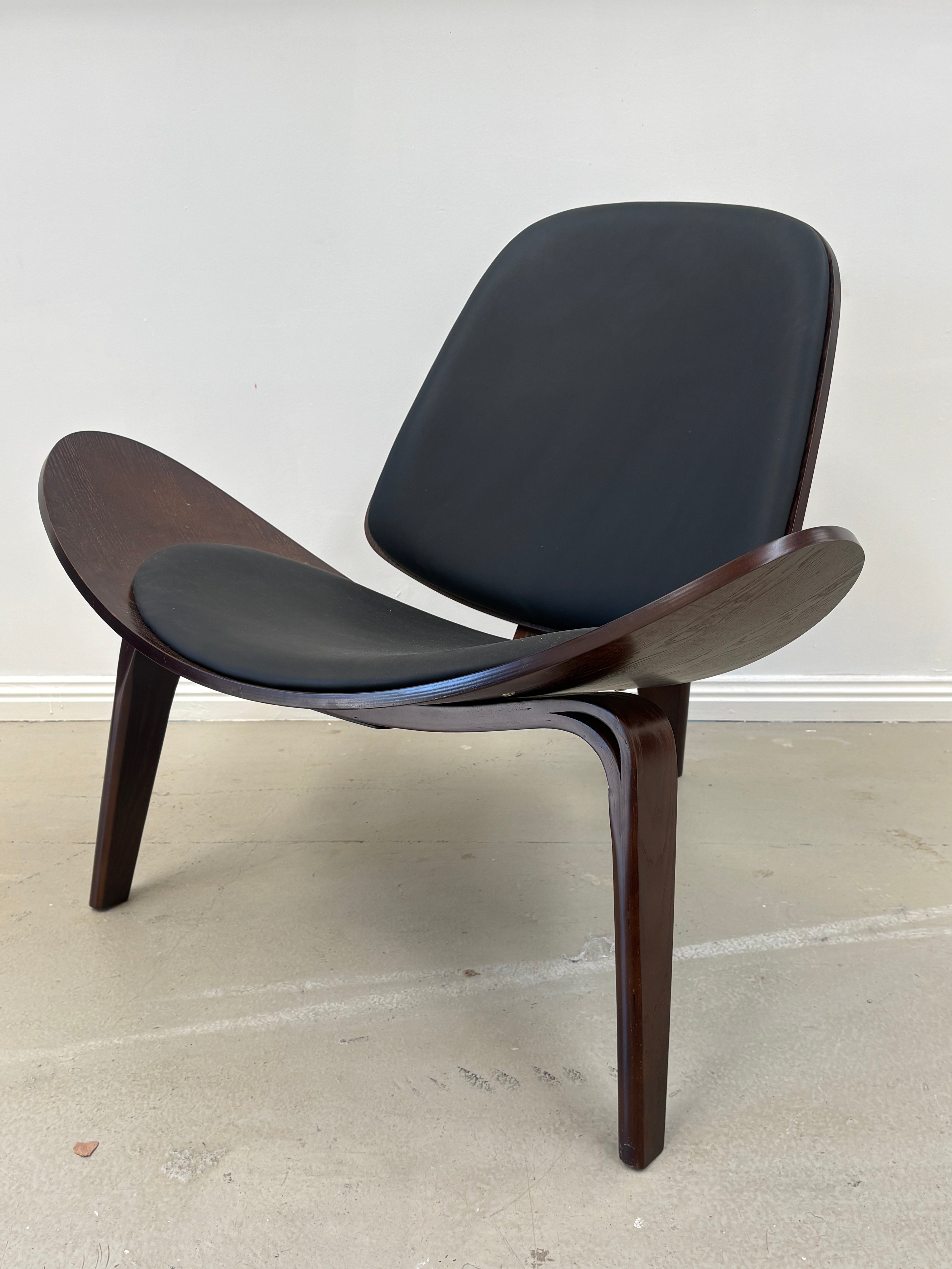 Styling chair